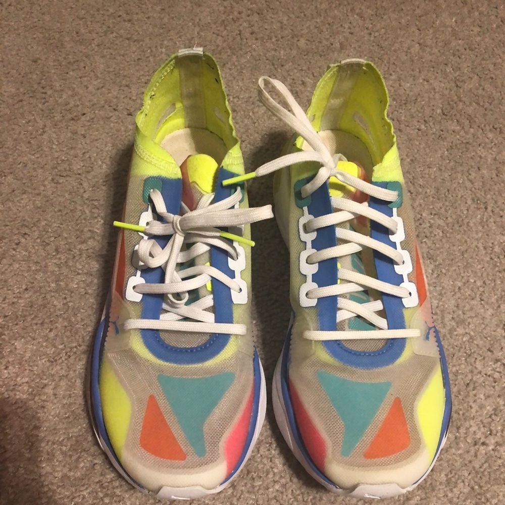Puma Sneakers